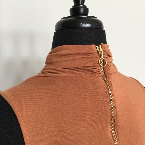 SOLD 💕 Free People Orange Sleeveless Fitted Turtleneck - Picture 7 of 10